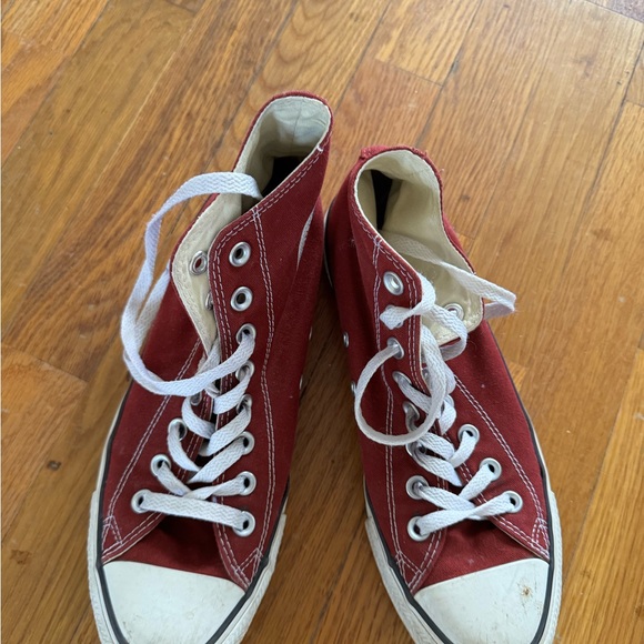 Converse All Star Burgundy High Tops - Picture 7 of 8